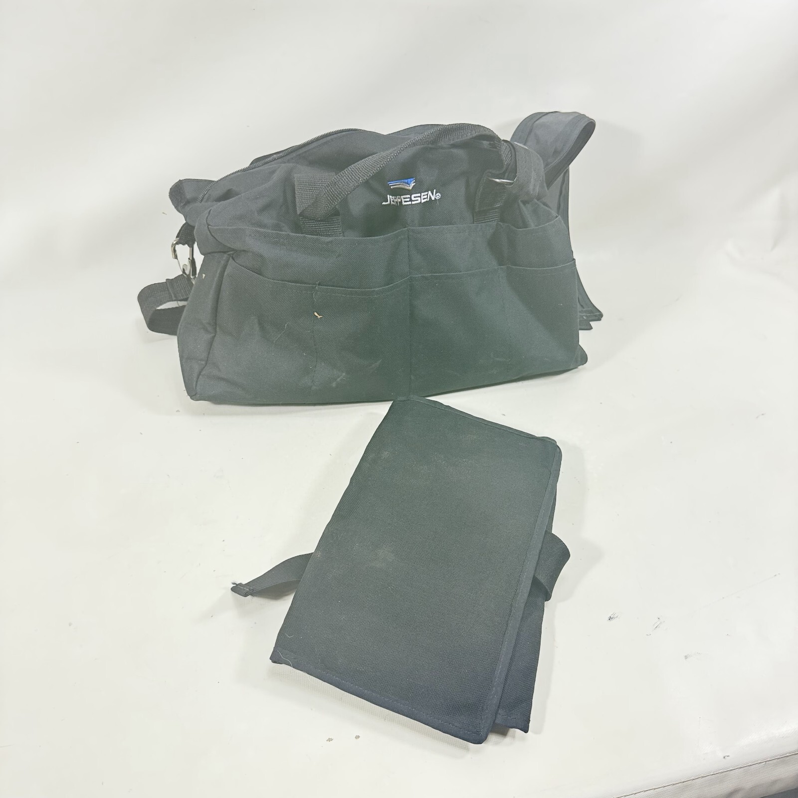 Jeppesen Aviator Bag With Detachable Extra Log Book Bag