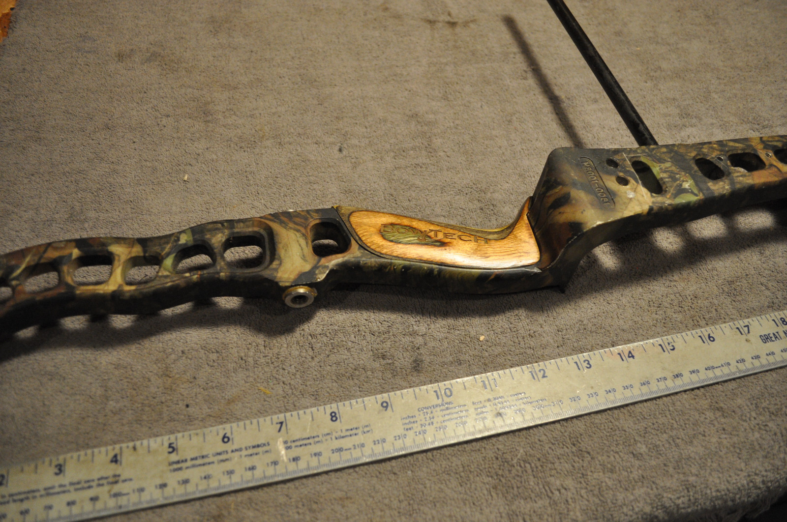 Bowtech Constitution Compound Bow Center Handle Assembly , used see pictures