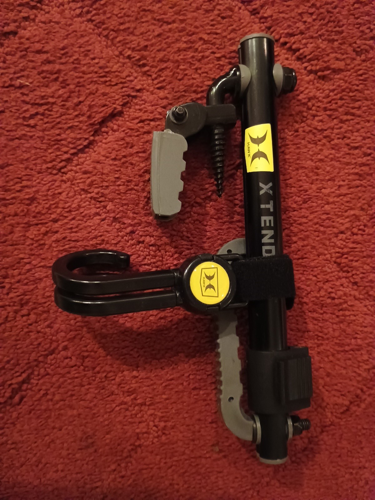 Hawk expandable bow gear  holder for tree stand with gear hooks