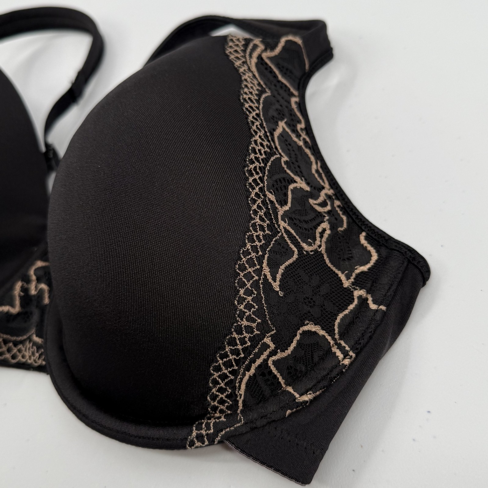 Bali One Smooth U Side Support Underwire Bra 36D Black Lace Style 3547