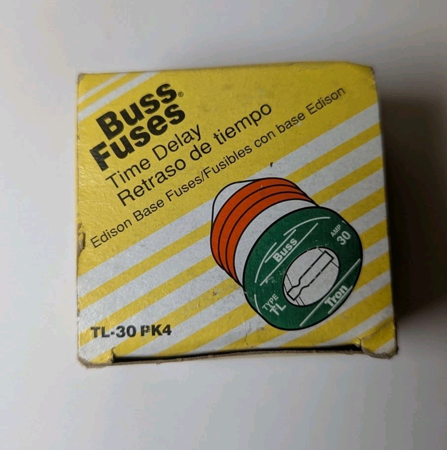 Bussmann  30 amps 125 volts Plastic  Time Delay Plug Fuse  4 pk
