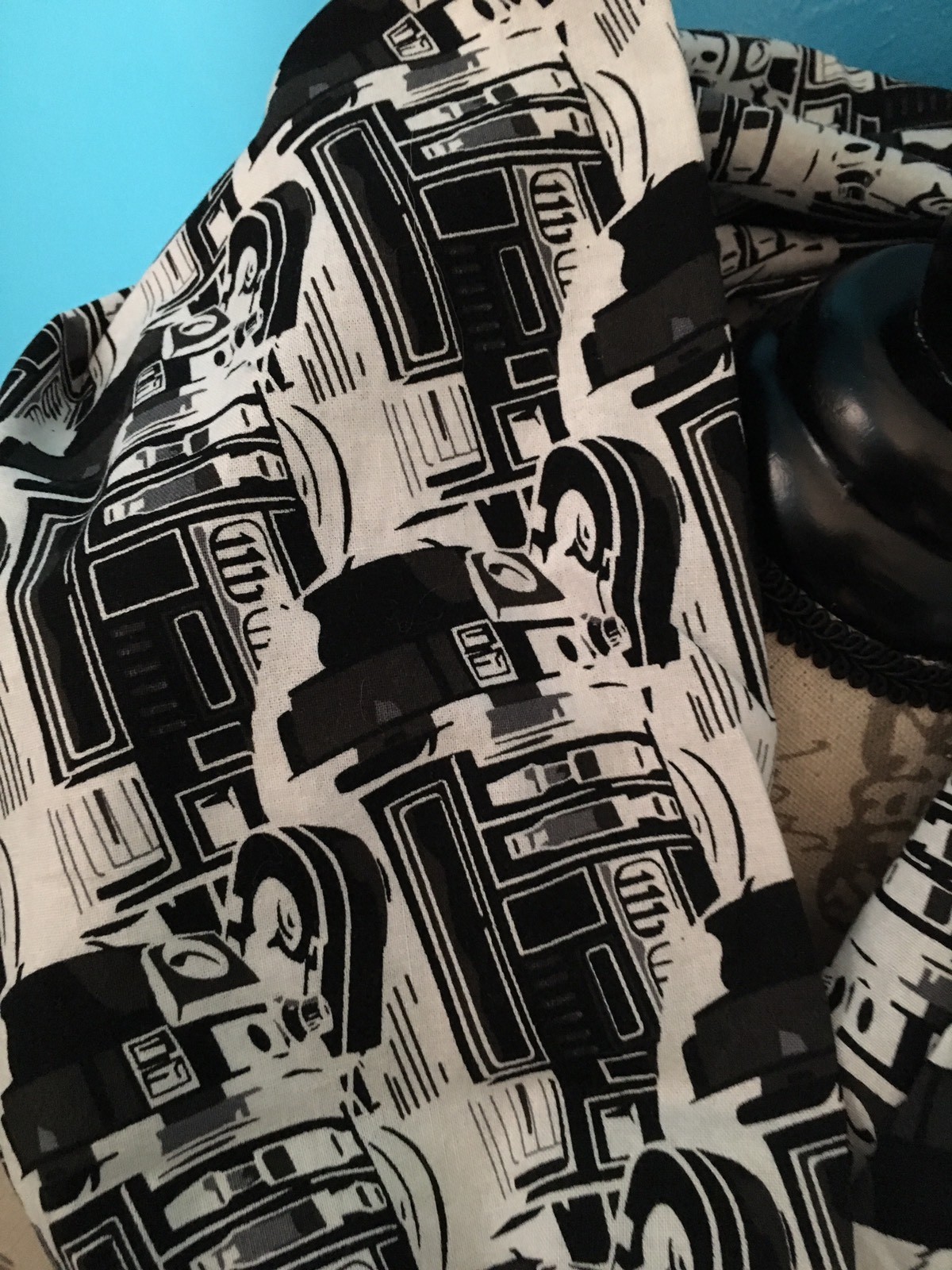 R2-D2 Black and White Geometric Infinity Scarf