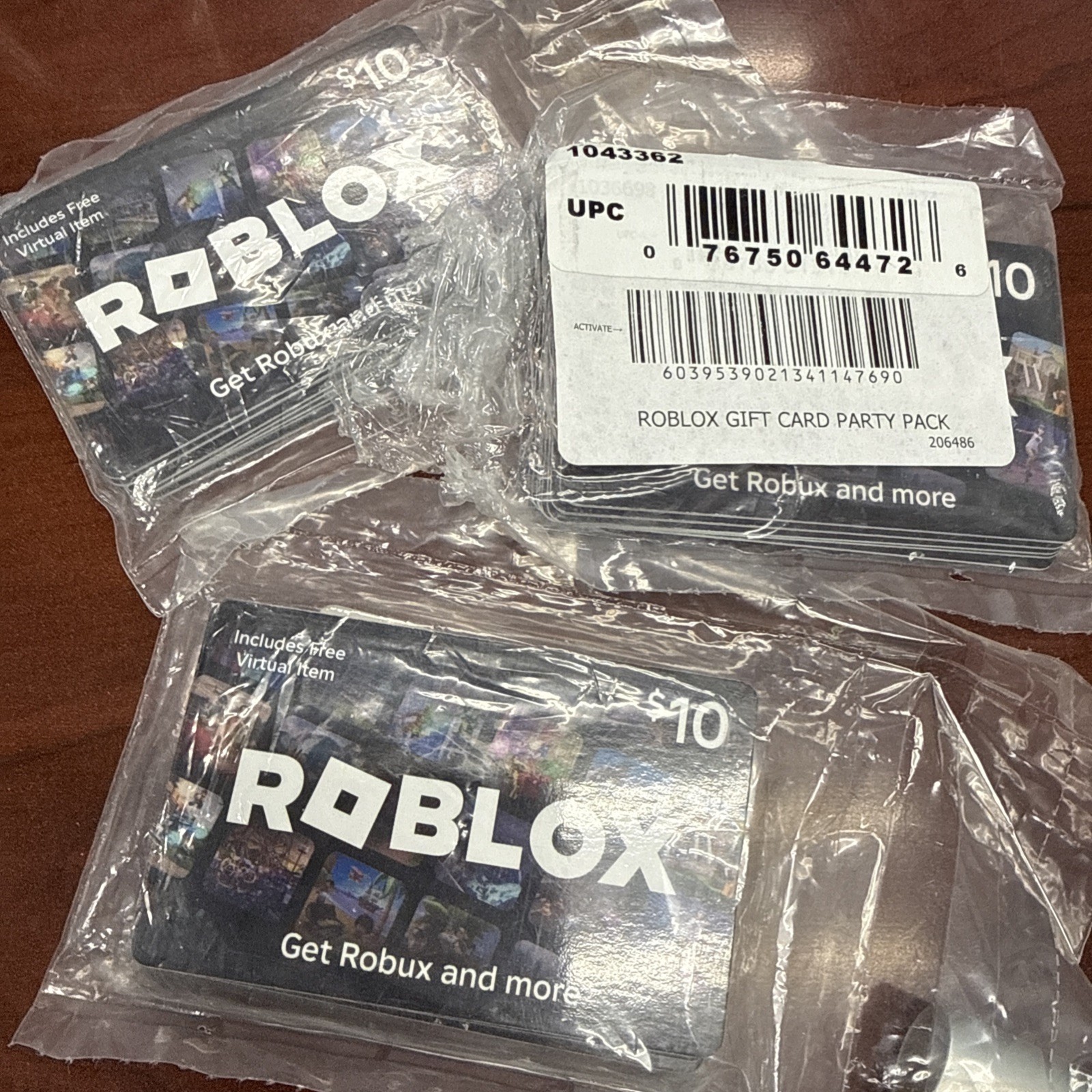 Lot of 30 Roblox $10 Gift Cards $300 Value Unused Unscratched Physical Cards