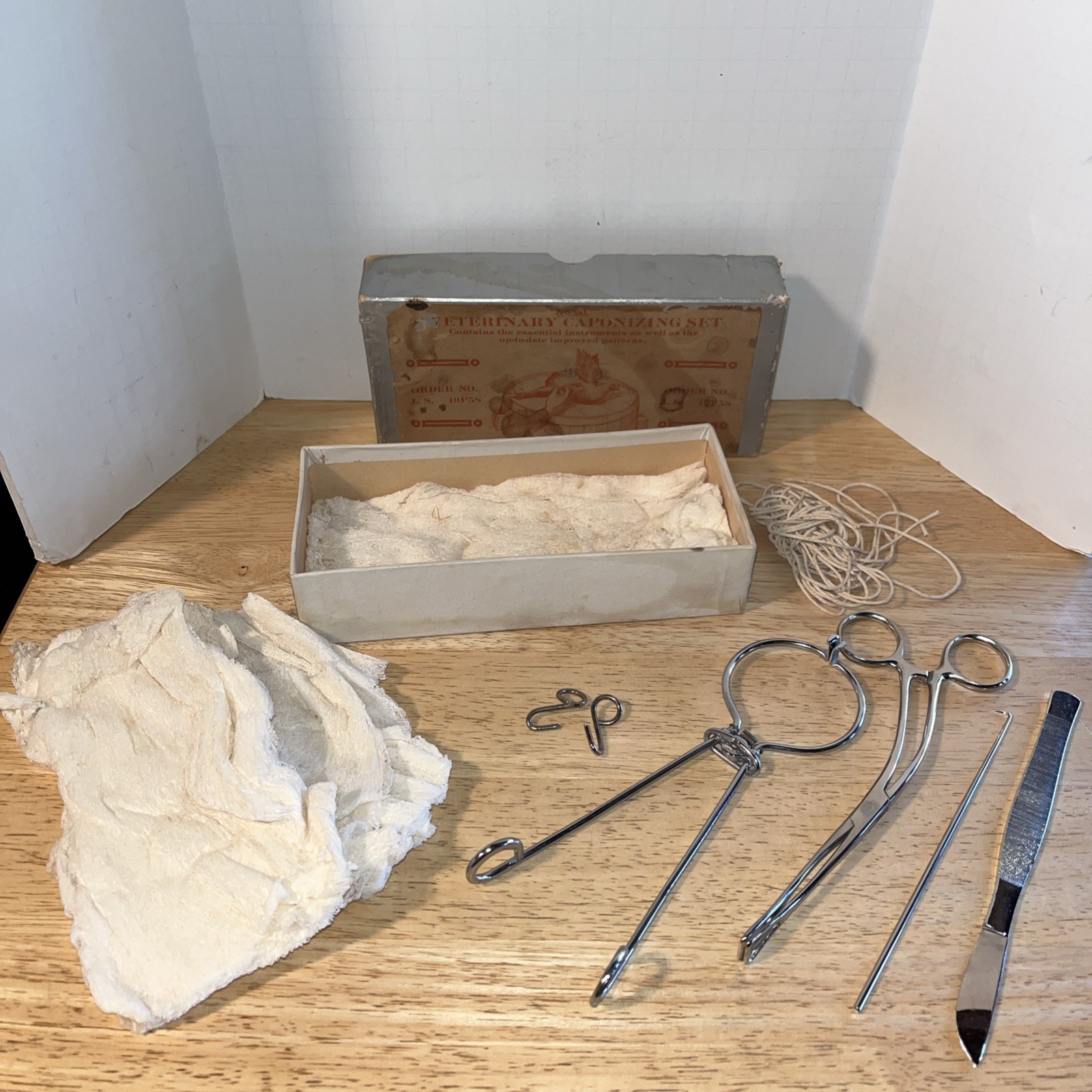 Vintage1920s Jen-Sal Veterinary Chicken Capon Caponizing Set Sklar, Adams USA