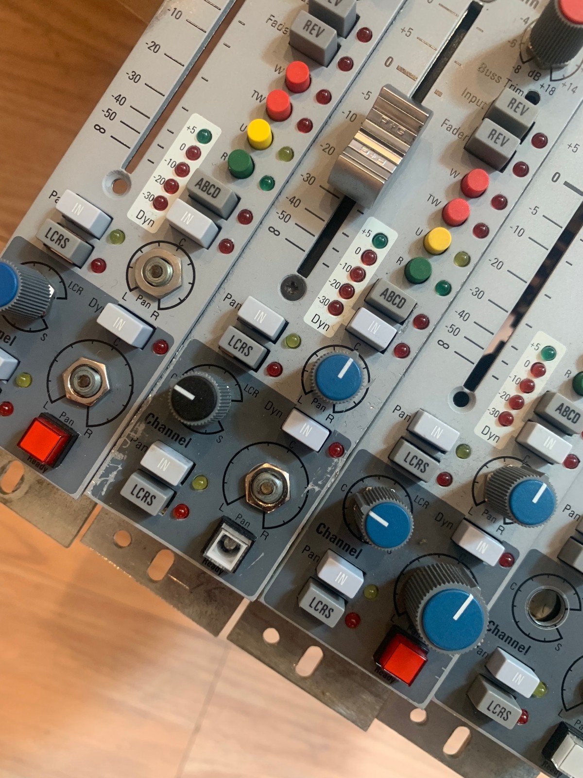 AMEK 9098i. modules