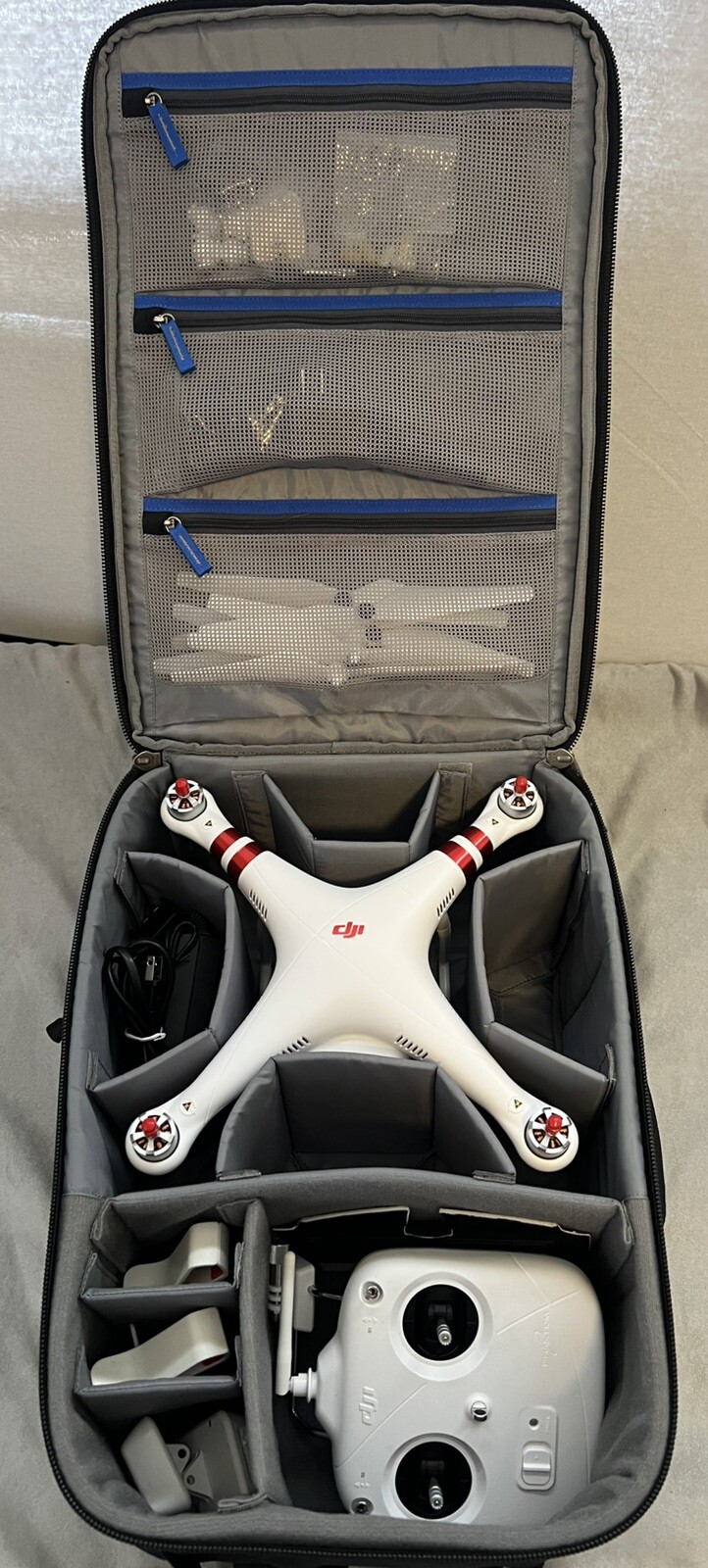 DJI Phantom 2 Vision PV330 1080p Camera Drone Transmitter EUC + Extra No Battery