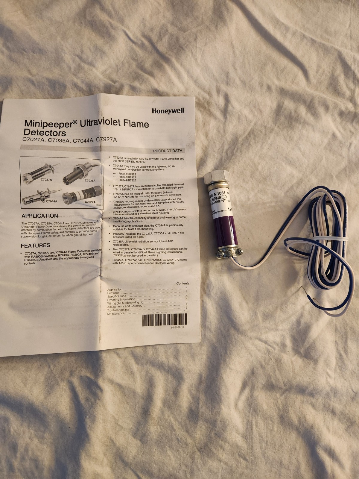 Honeywell C7027A1031 Mini Peeper Ultraviolet Flame Detector Sensor *WITH MANUAL*