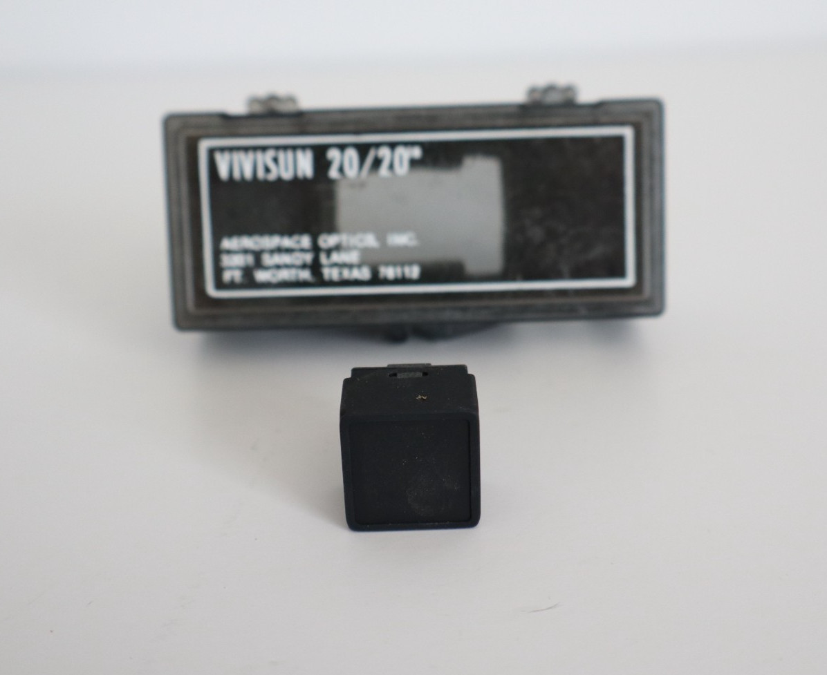 Vivisun 20/20 Aerospace Optics 95-XX-18-B6-59057 Annunciator (40 Available)