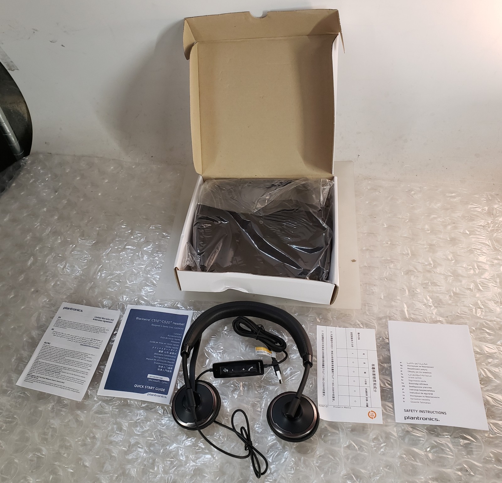 Plantronics Blackwire C520-M Headset NEW *OPEN BOX*