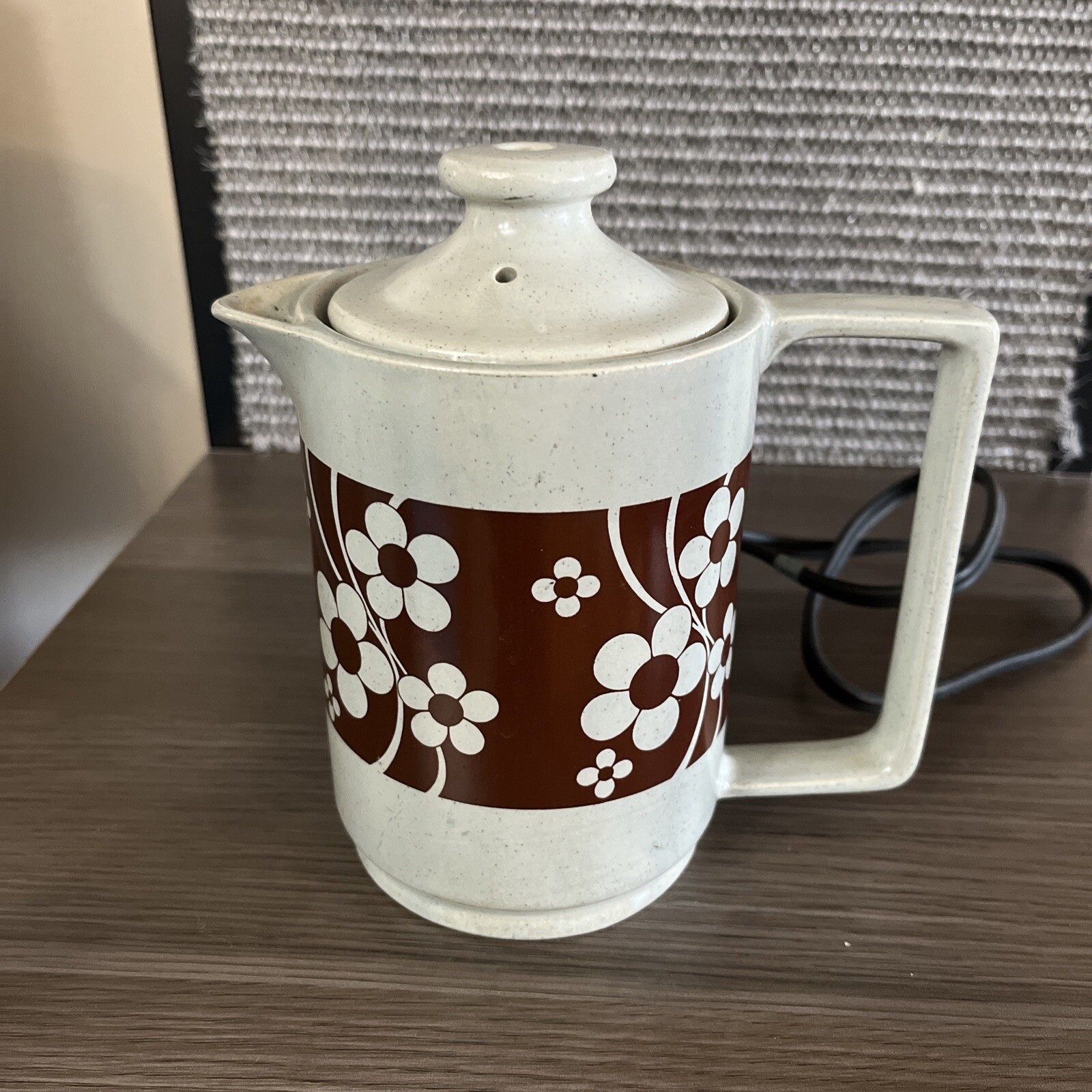 Vintage Hot Pot Valiant Stoneware Gray With Cord TESTED