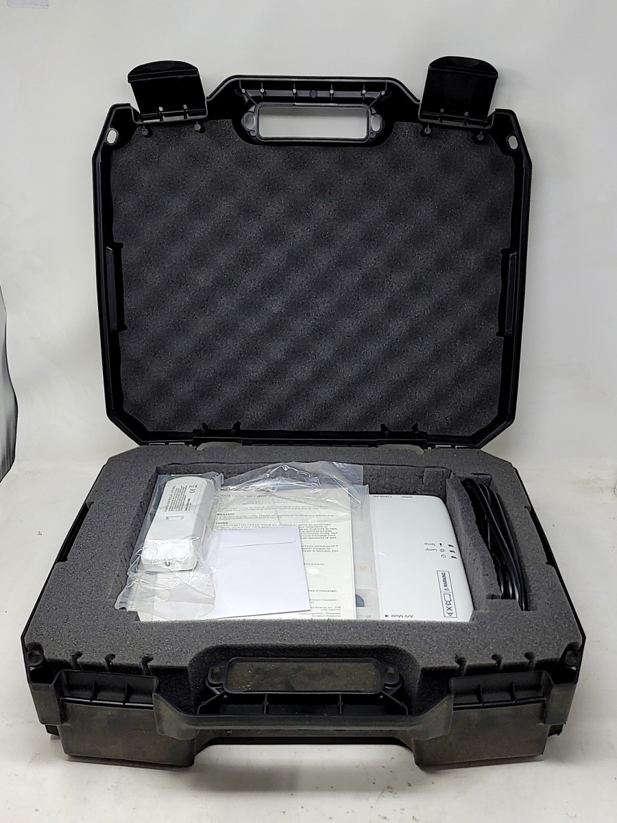 EPSON H477A LCD Projector Lamp hours 186