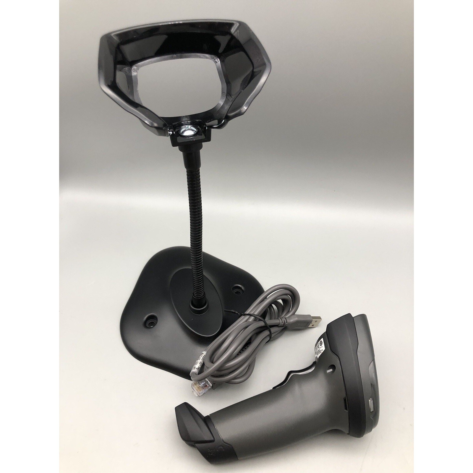 Zebra Symbol DS4308 Handheld Omnidirectional Barcode Scanner/Imager READ