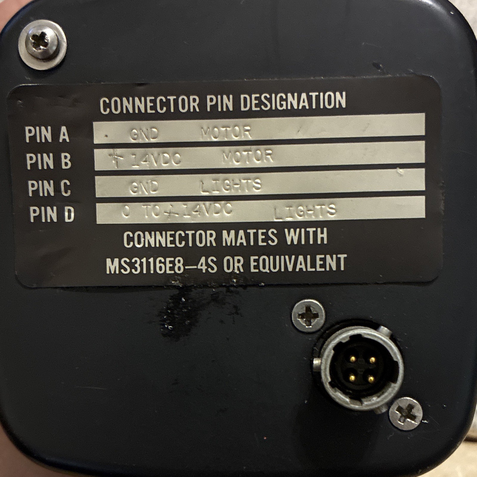 RC Allen Electric Attitude Indicator, RCA26AK-1
