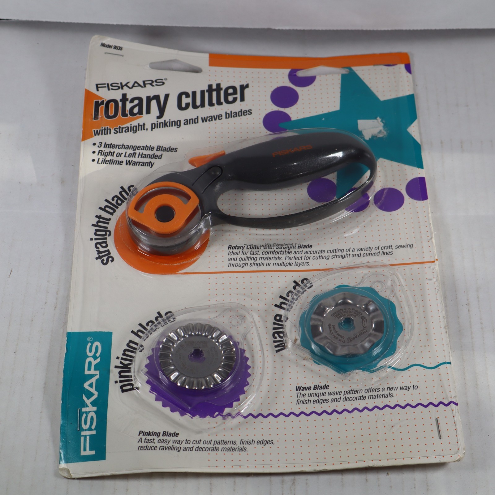 Fiskars Rotary Cutter Straight Pinking and Wave Blades USA