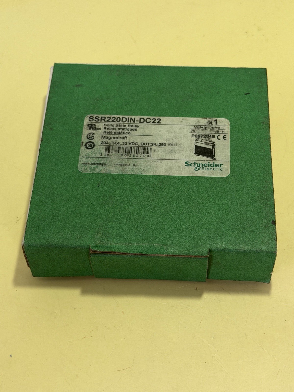 Schneider SSR220DIN-DC22