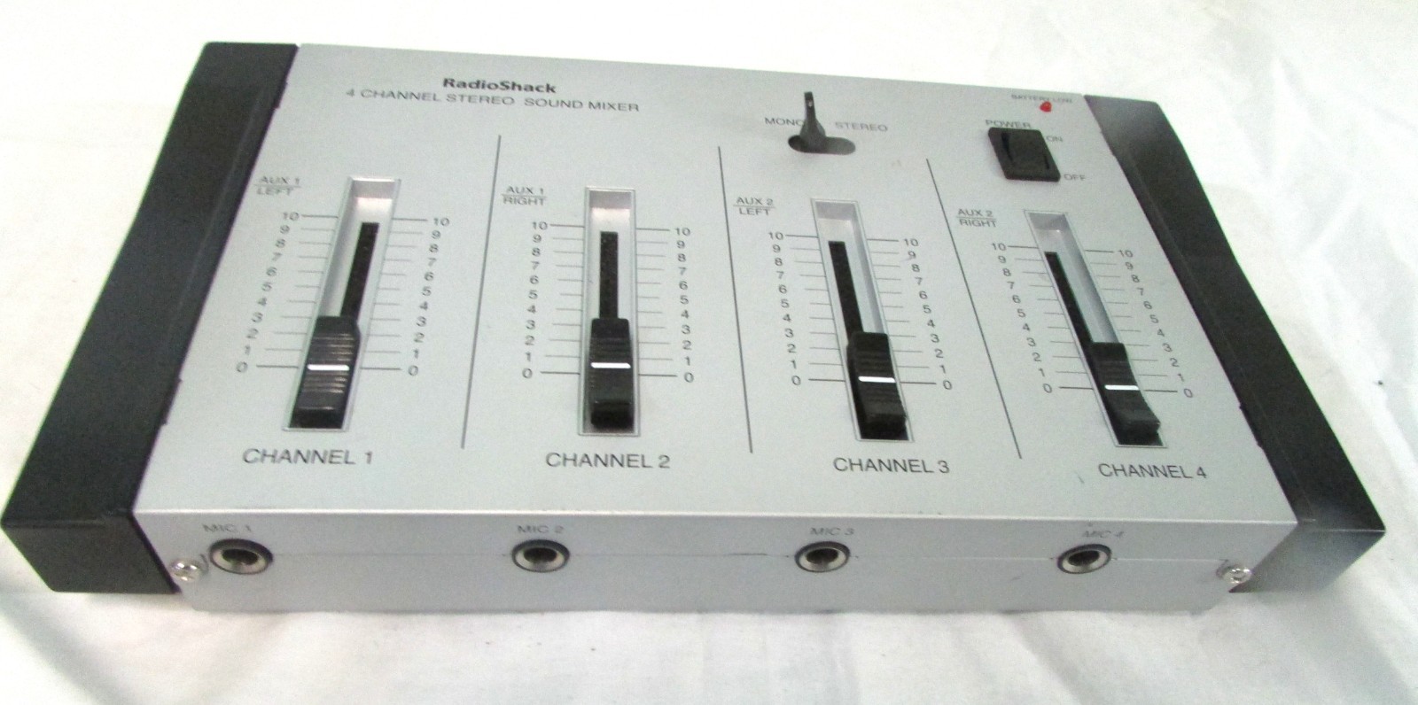 Radio Shack 4 Channel Stereo Sound Mixer #32-2056