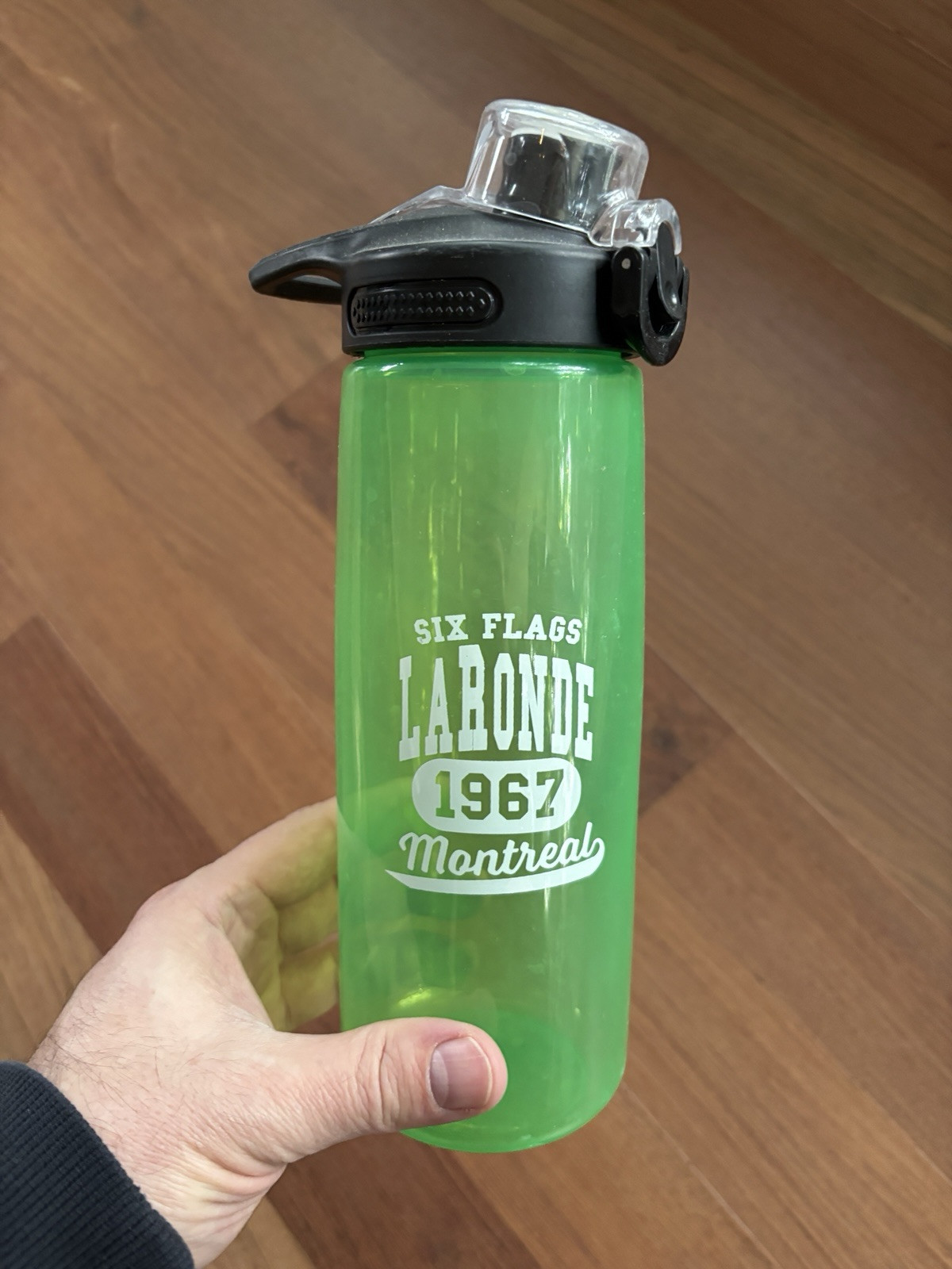 La Ronde Montreal Six Flags Water Bottle 30 fl oz 1967 Quebec Amusement Park