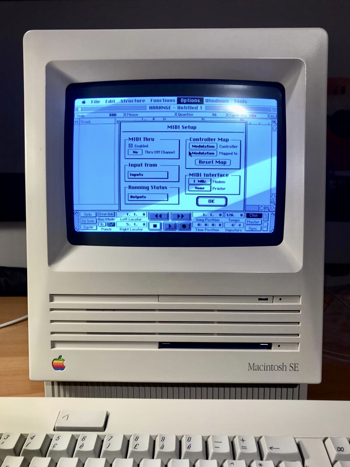 Cubase v.1.8.3 per Macintosh, 2 Floppy 800 K
