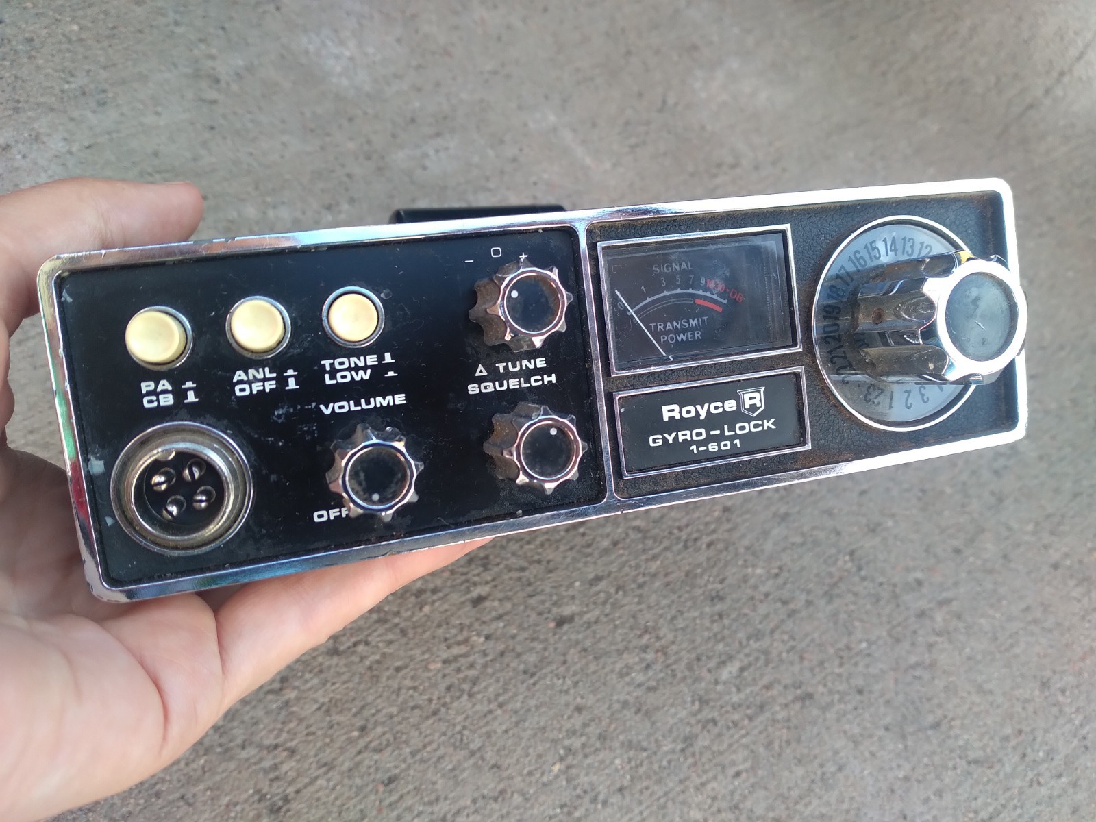 Vintage Royce AM CB Mobile Transceiver Model 1-601