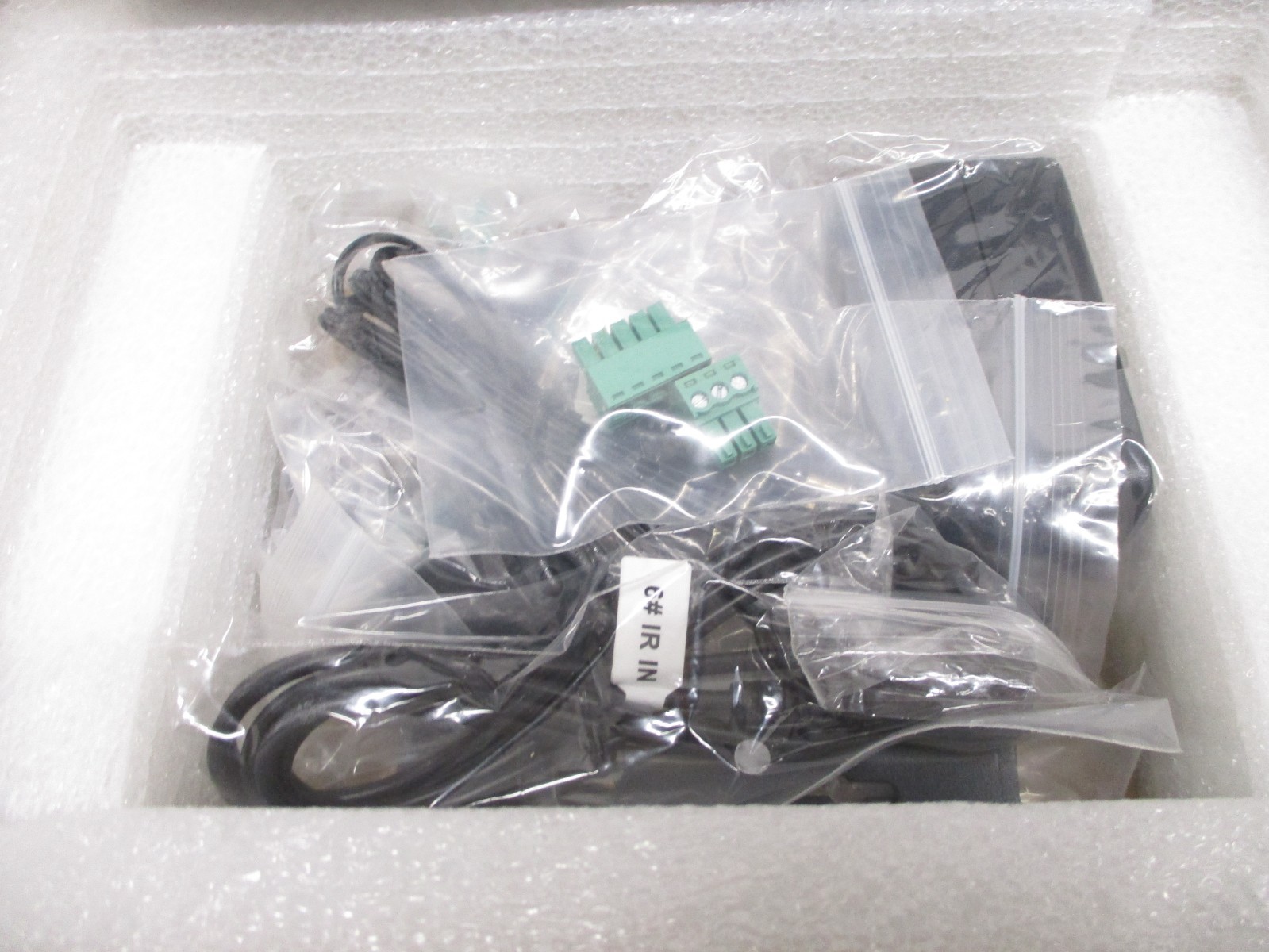NEW ZeeVee ZyPerUHD-D ,4K Over IP Digital Video Distribution Decoder Complete