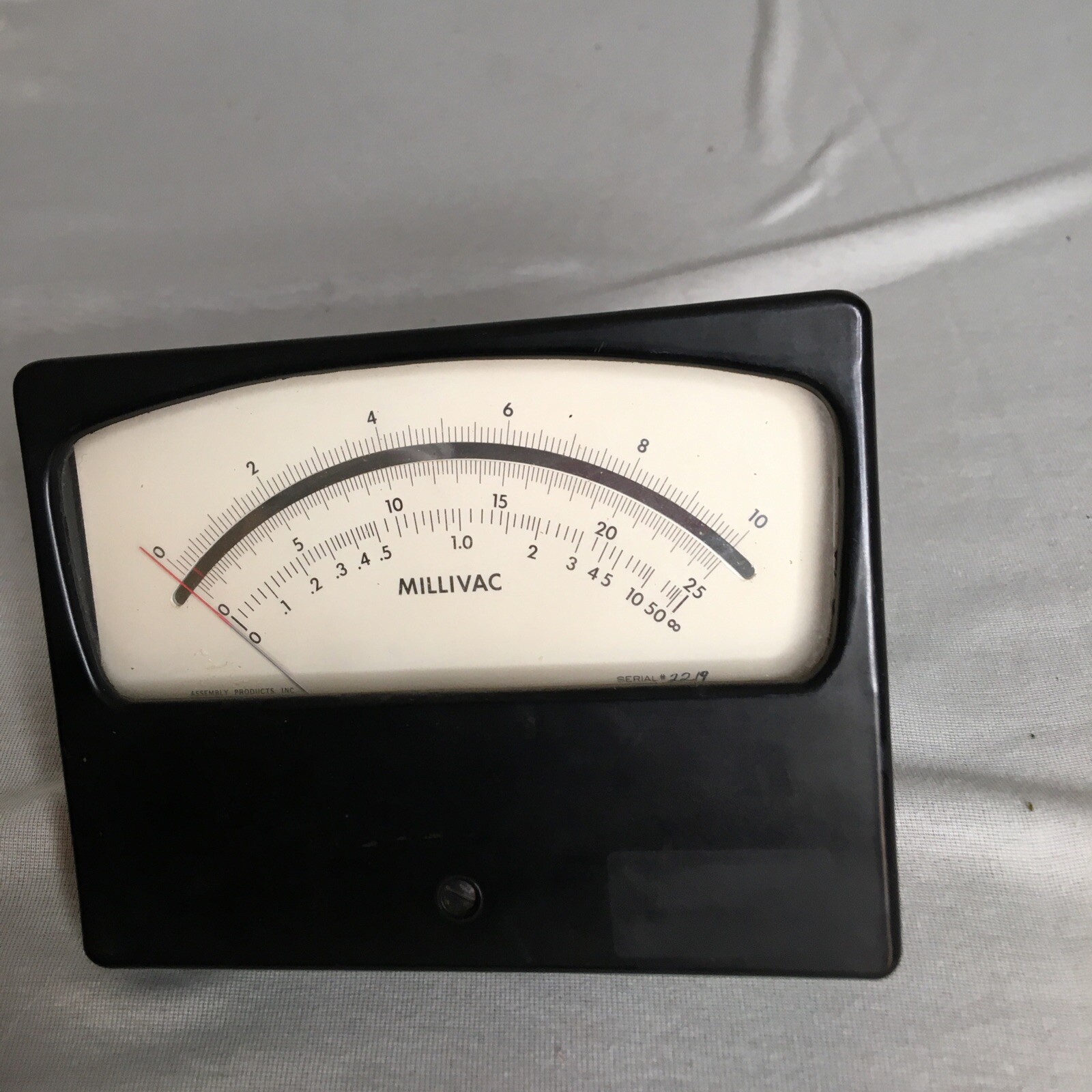 millivac multimeter 2219 fs 500 ua dc a620