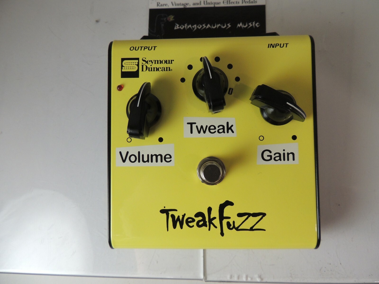 Seymour Duncan Tweak Fuzz Effects Pedal Free USA Shipping