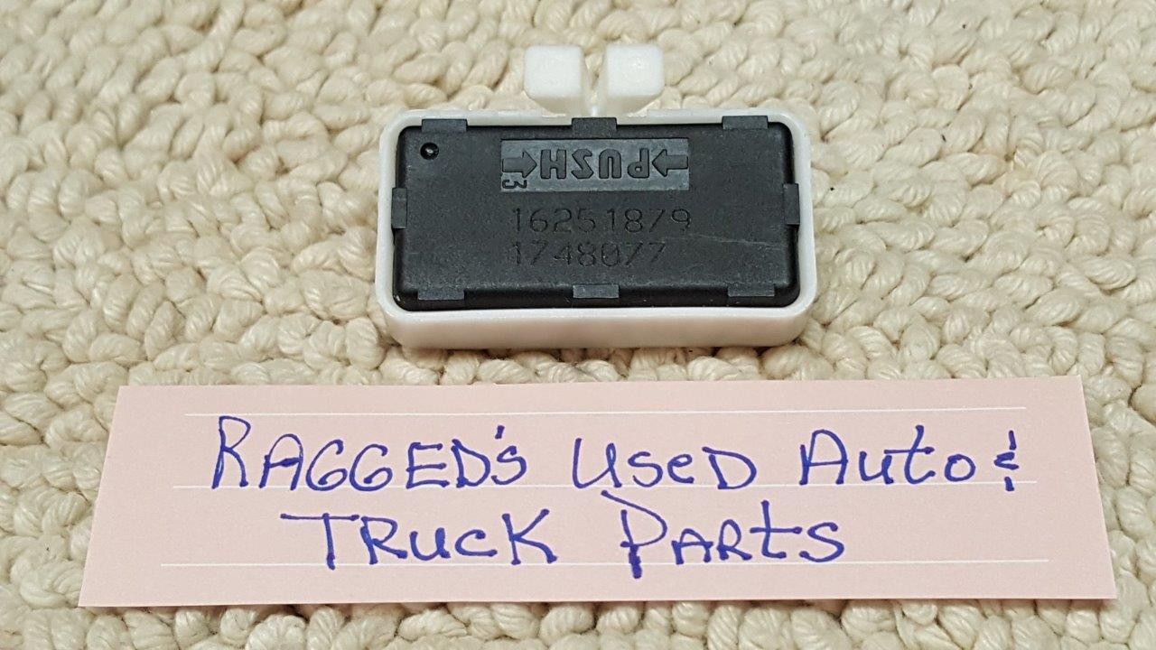 1998-1999 GMC K1500 350 5.7L Knock Module GM Part No.: 16251879