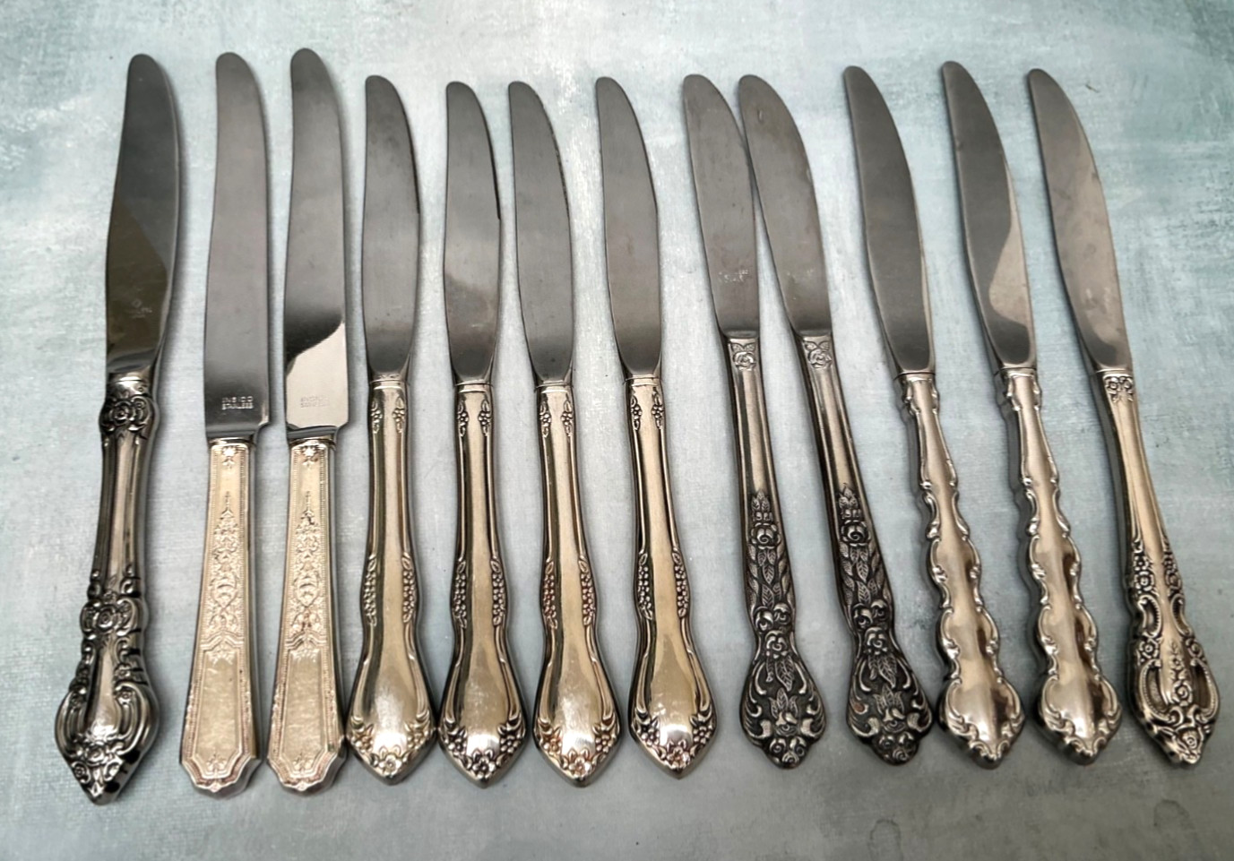 Vintage Mismatched Mixed Lot 12 Dinner Knives Crafts Weddings Parties
