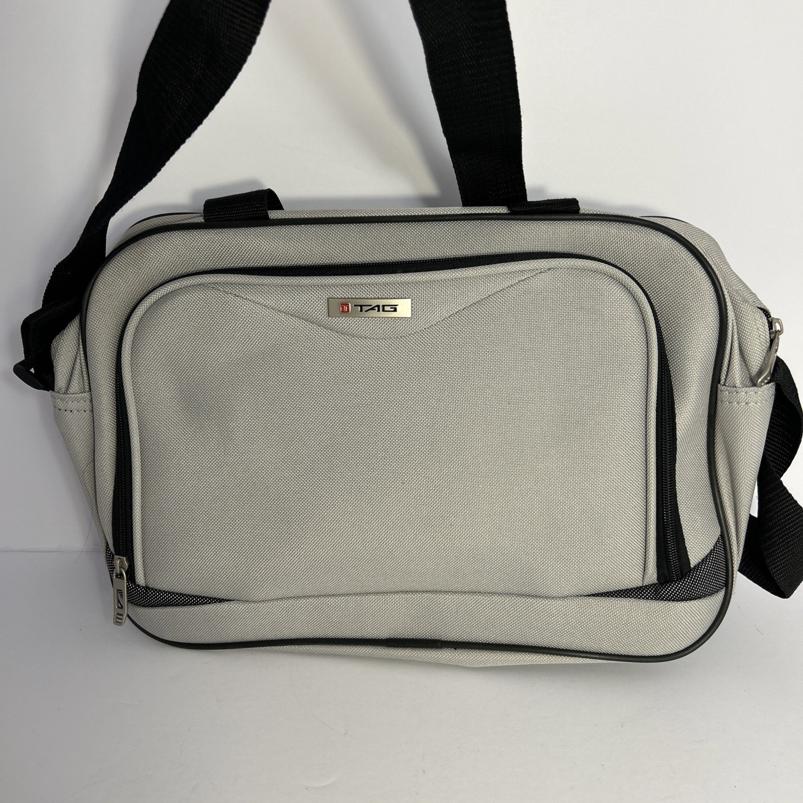 Tag Shoulder Strap Messenger Computer Carrying Case Gray With Black
