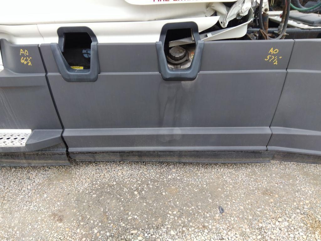 For 2019 FREIGHTLINER CASCADIA 126 SIDE FAIRING Left ,  MN