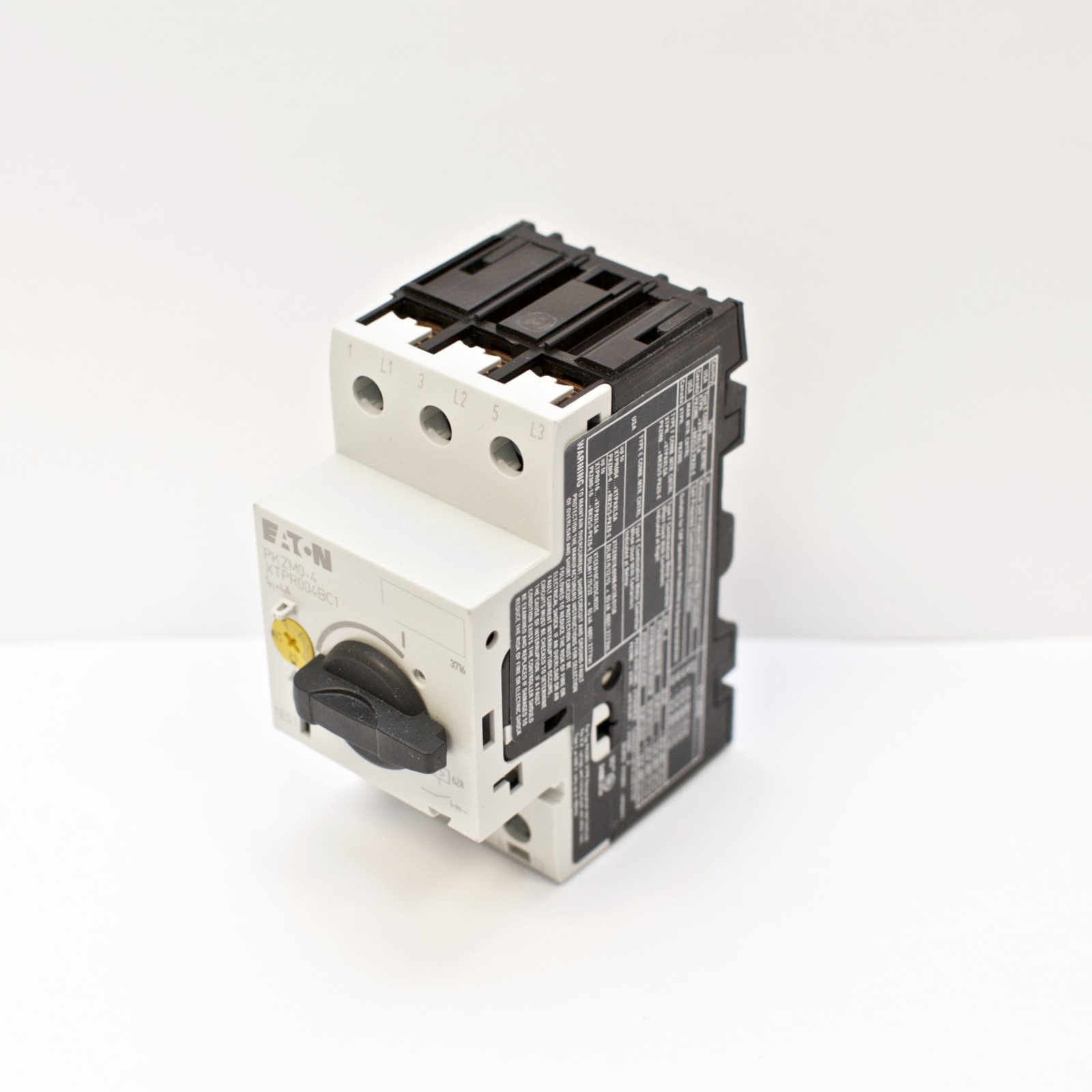 EATON Moeller Motor Protect Circuit Breaker PKZM0-4, 2.5~4A Range (XTPRP4BC1NL)