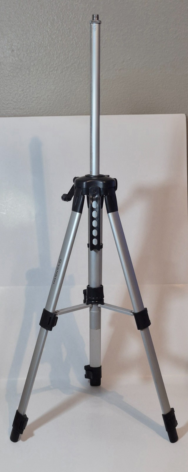 VANKYO Aluminum Tripod Projector Stand - Adjustable Height & Angle