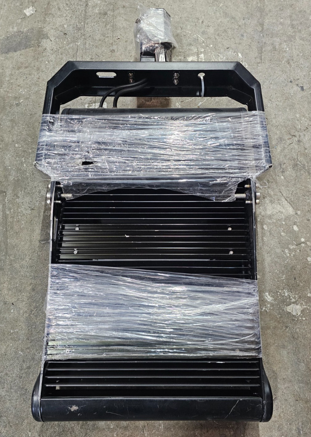 Rugged Grade 105,000 Lumen LED Sport and Area Light -Icon Pro III Series- 750 W