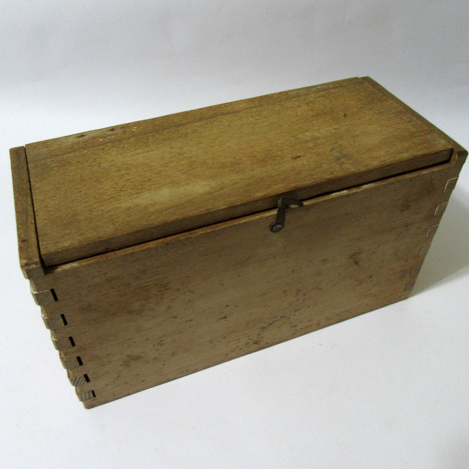 SENTINEL ® 80X 120X 200X 300X 400X 600X Microscope + 10X & 15X Eyepiece Wood Box