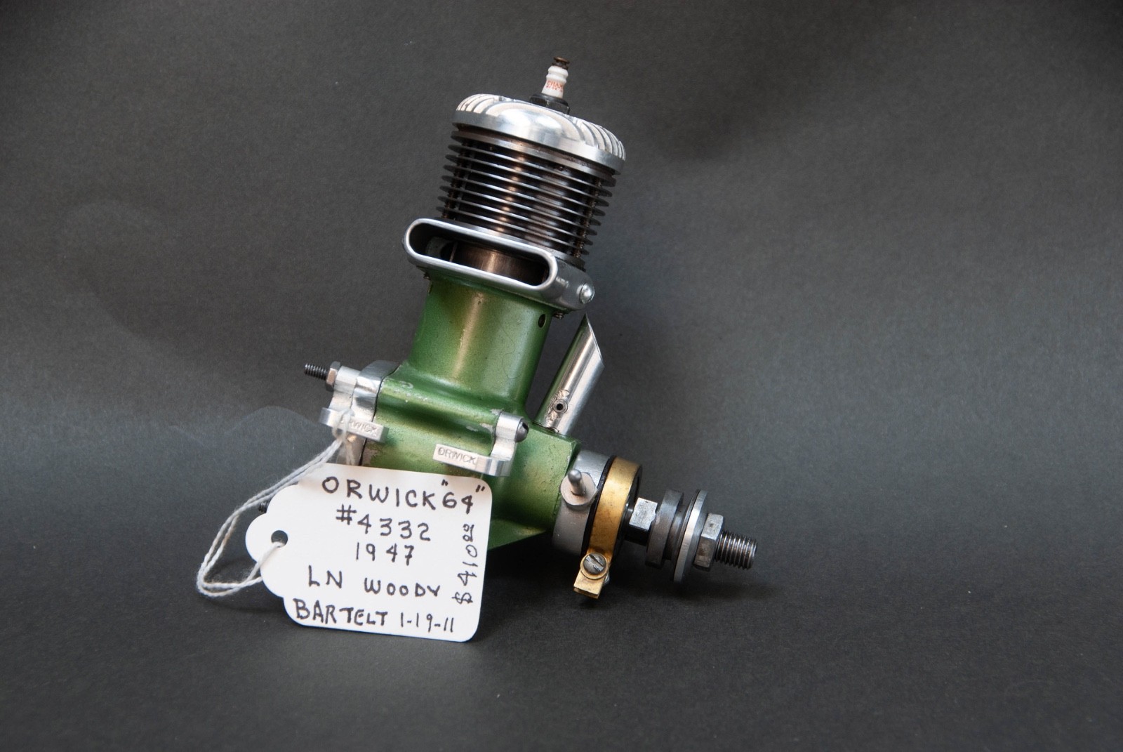 1947 Vintage Orwick 64 , # 4332, Tag & Box says Woody Bartelt, Ex. Condition.
