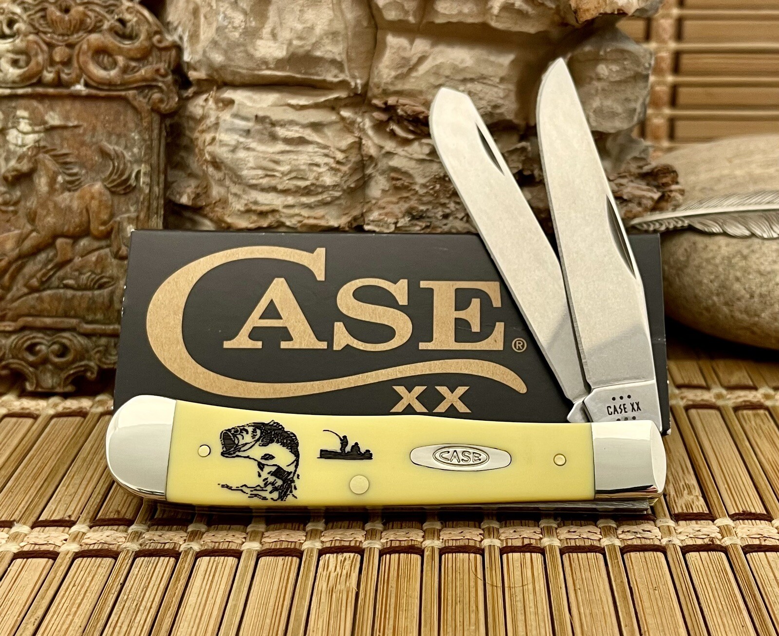 Case XX USA Beautiful Smooth Yellow BASS Fishing Trapper Pocket Knife 🔪
