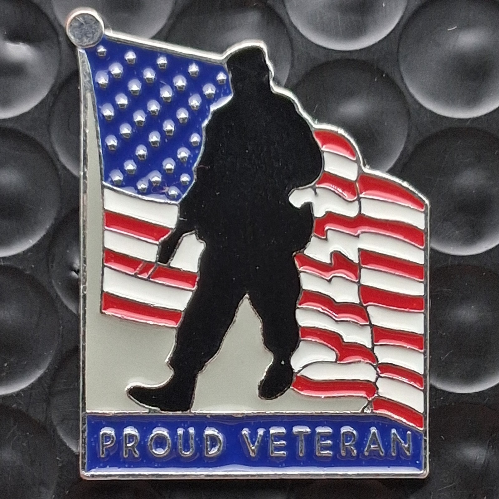 Proud Veteran US Forces Lapel Pin