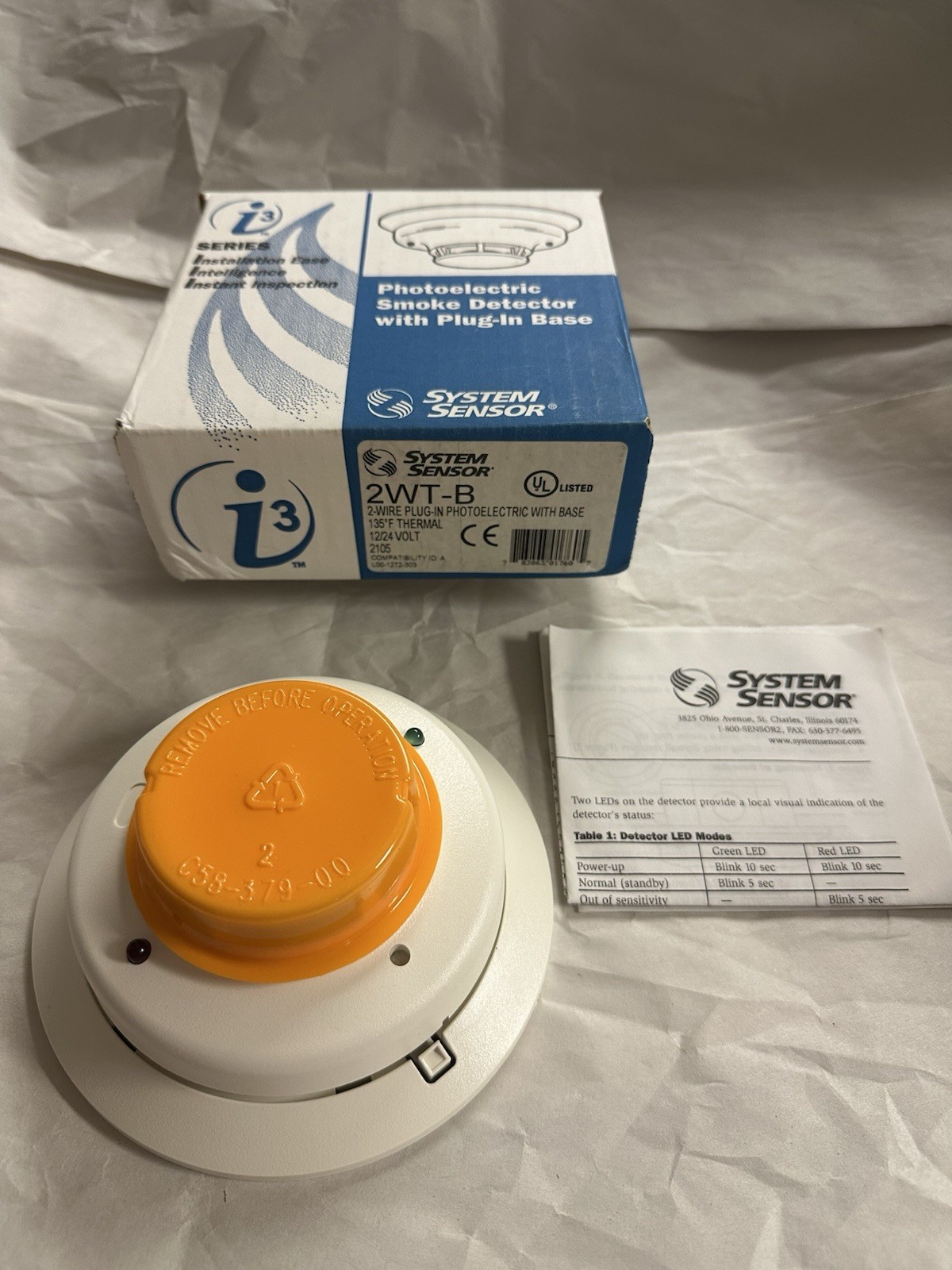 NEW System Sensor 2WT-B, 2-wire Plug-in Photoelectric Smoke Detector with Base