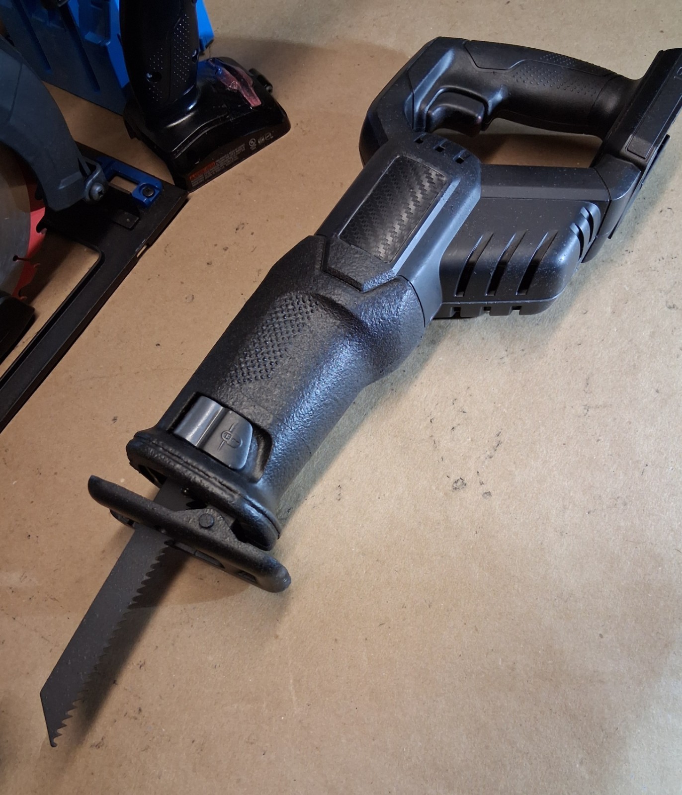 PORTER-CABLE 18V Power Tool Set: Drill, angle grinder, Recip, Circ Saw, Light