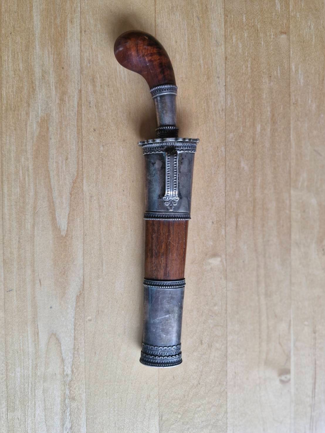 antique dagger knife