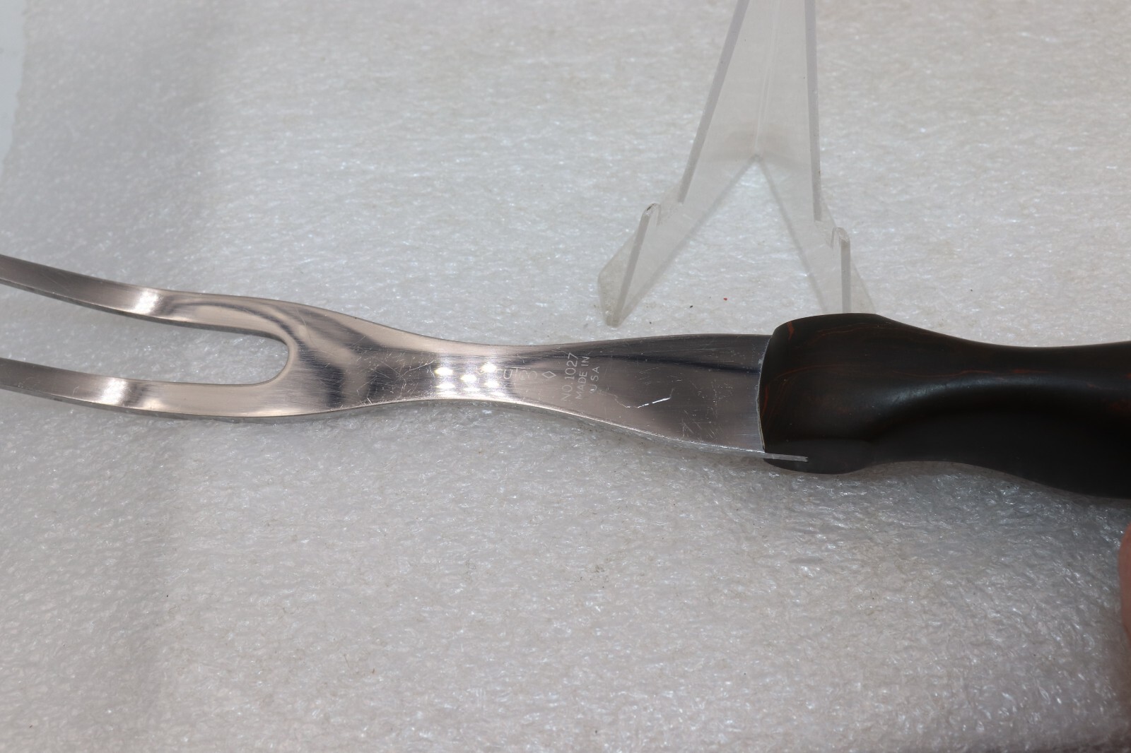 NO. CUTCO 1027 Serving Fork Orange/Brown Swirl Handle