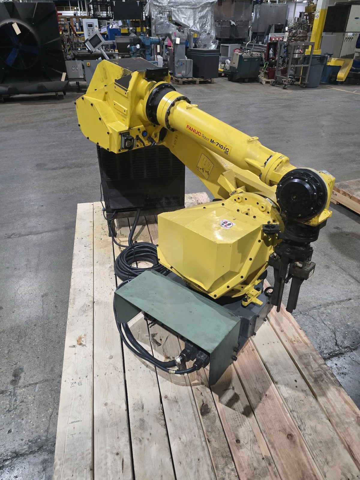 Fanuc M‑710iC/50 Complete with R‑30iB Controller USED