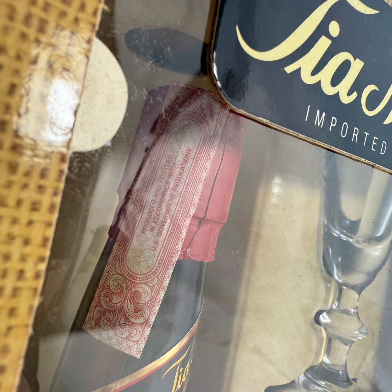 tia maria imported liquor empty gift set glasses bottle  Empty Display