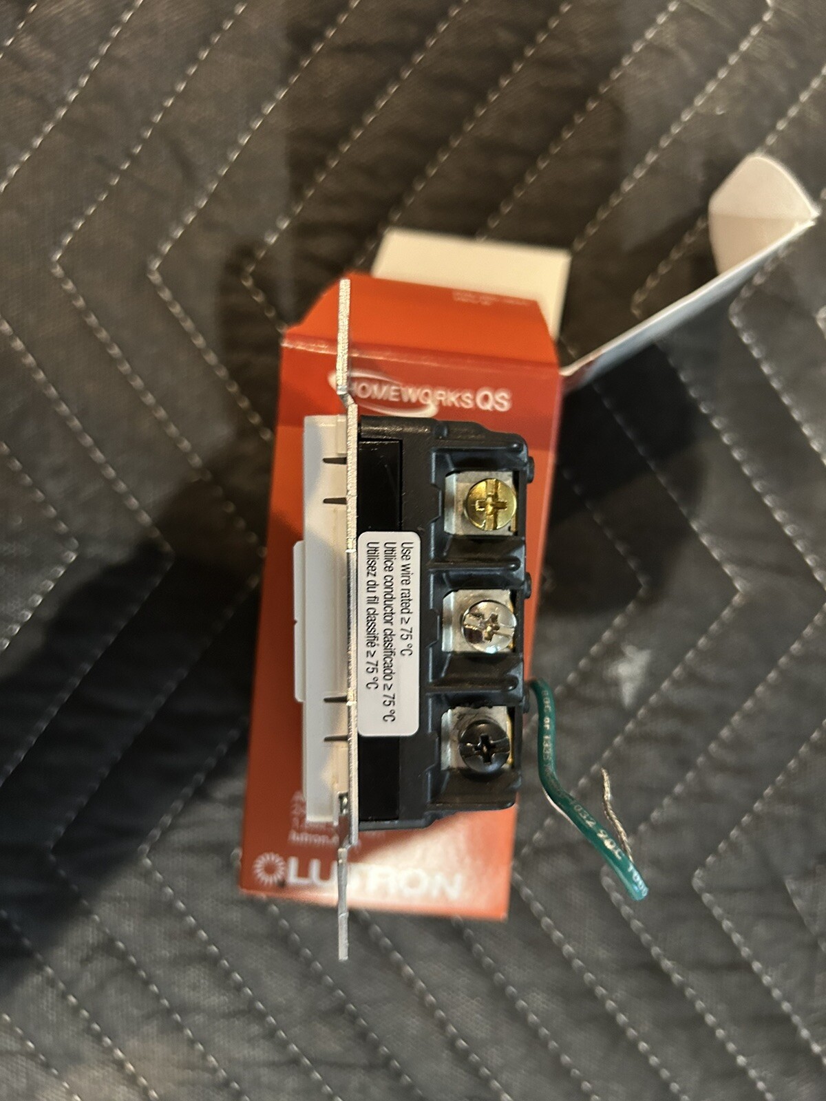 LUTRON HQRD-6NA-WH / HOMEWORKS QS Adaptive Phase Dimmer