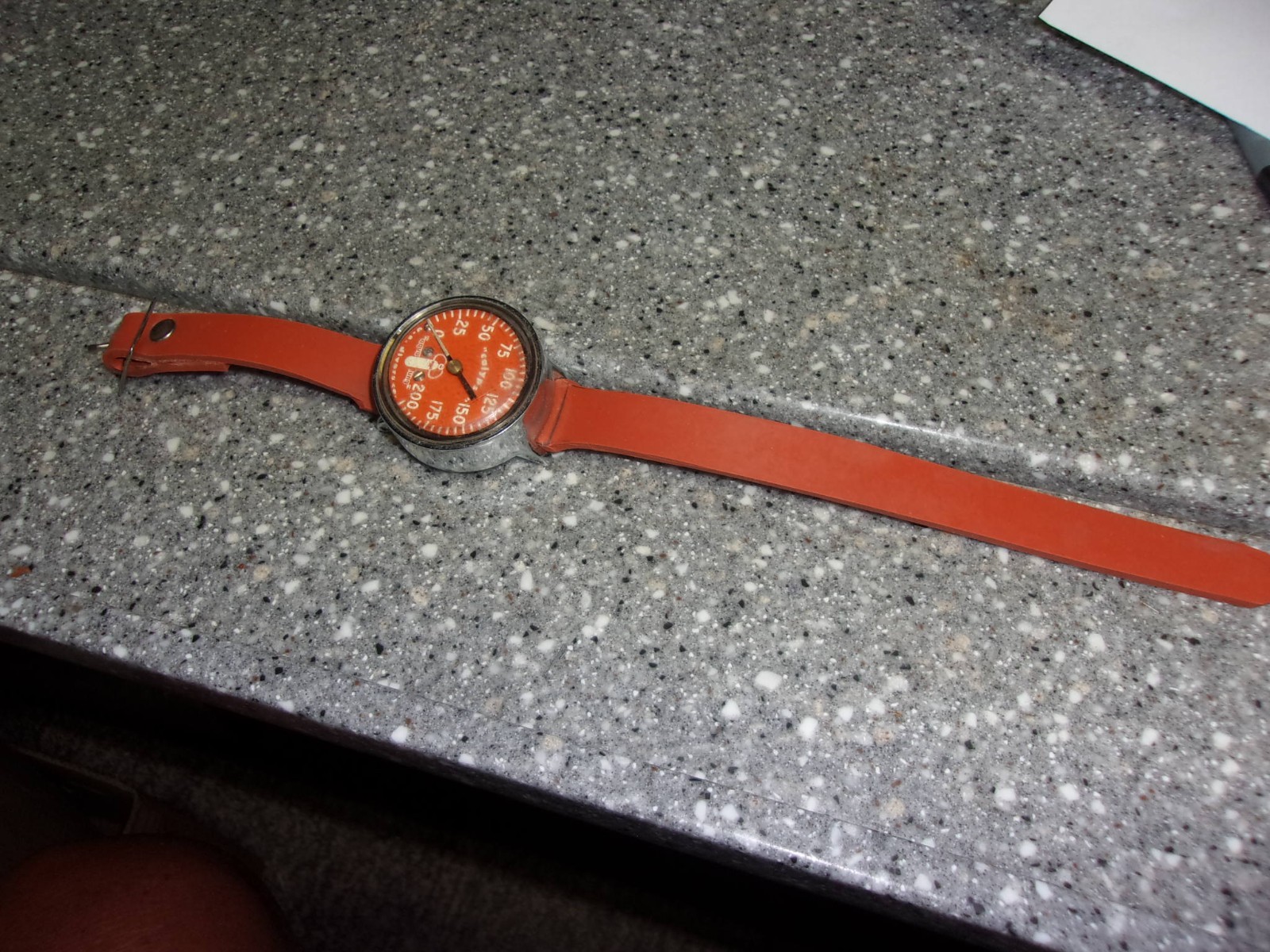 02 vintage aqua lung calypso regulator arm band gauge