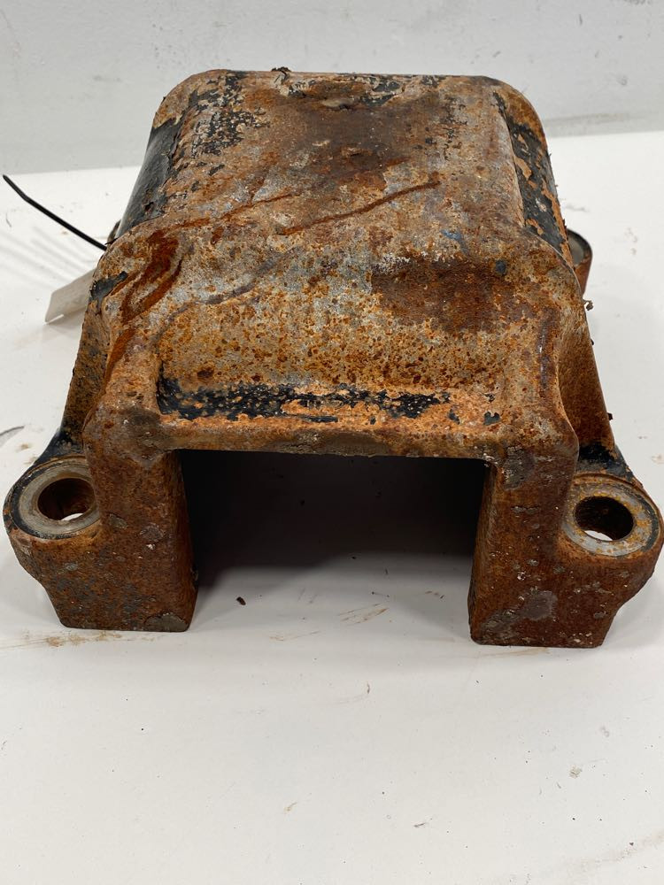 Mack Camelback Suspension Bracket 52QK418P5 (641-12333)