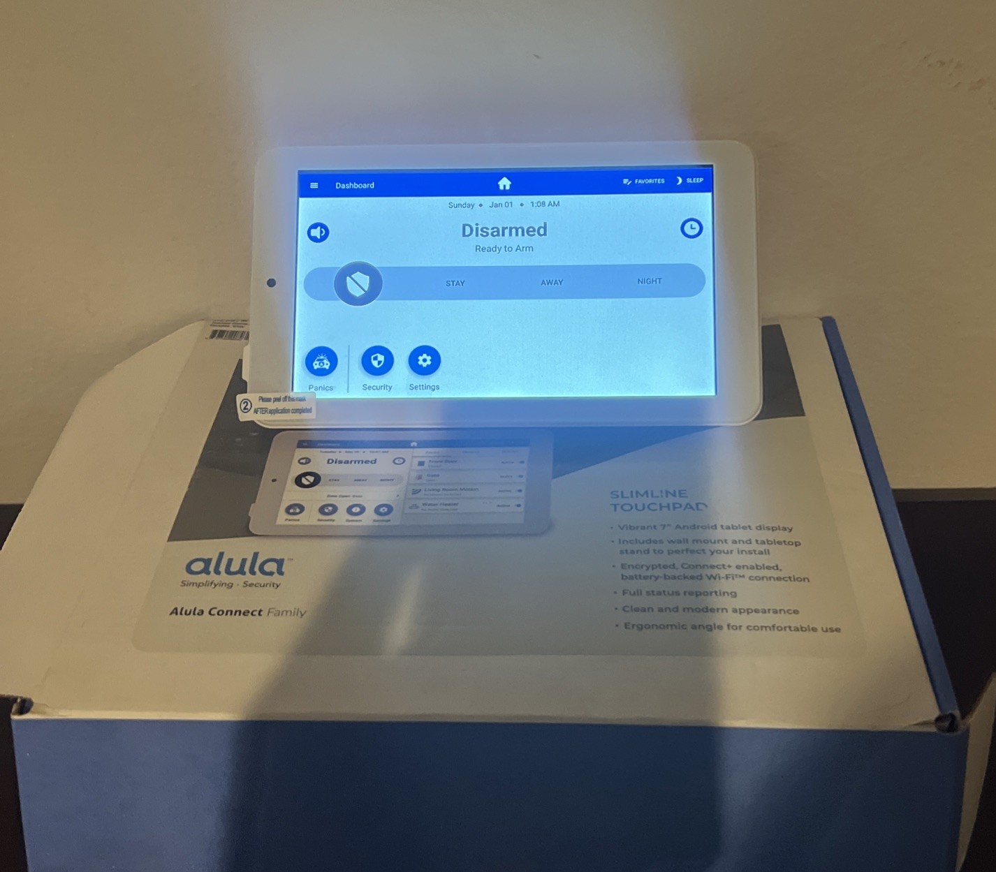 Alula Resolution RE667W-PRO White Touchpad. 2 flood temp sen. 1 door/window