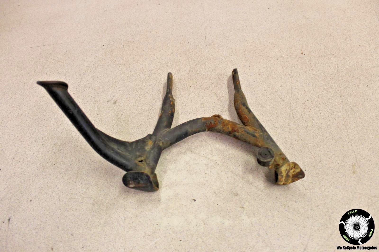 1987 Yamaha Virago 700 XV700 CENTER MAIN STAND SUPPORT XV 87