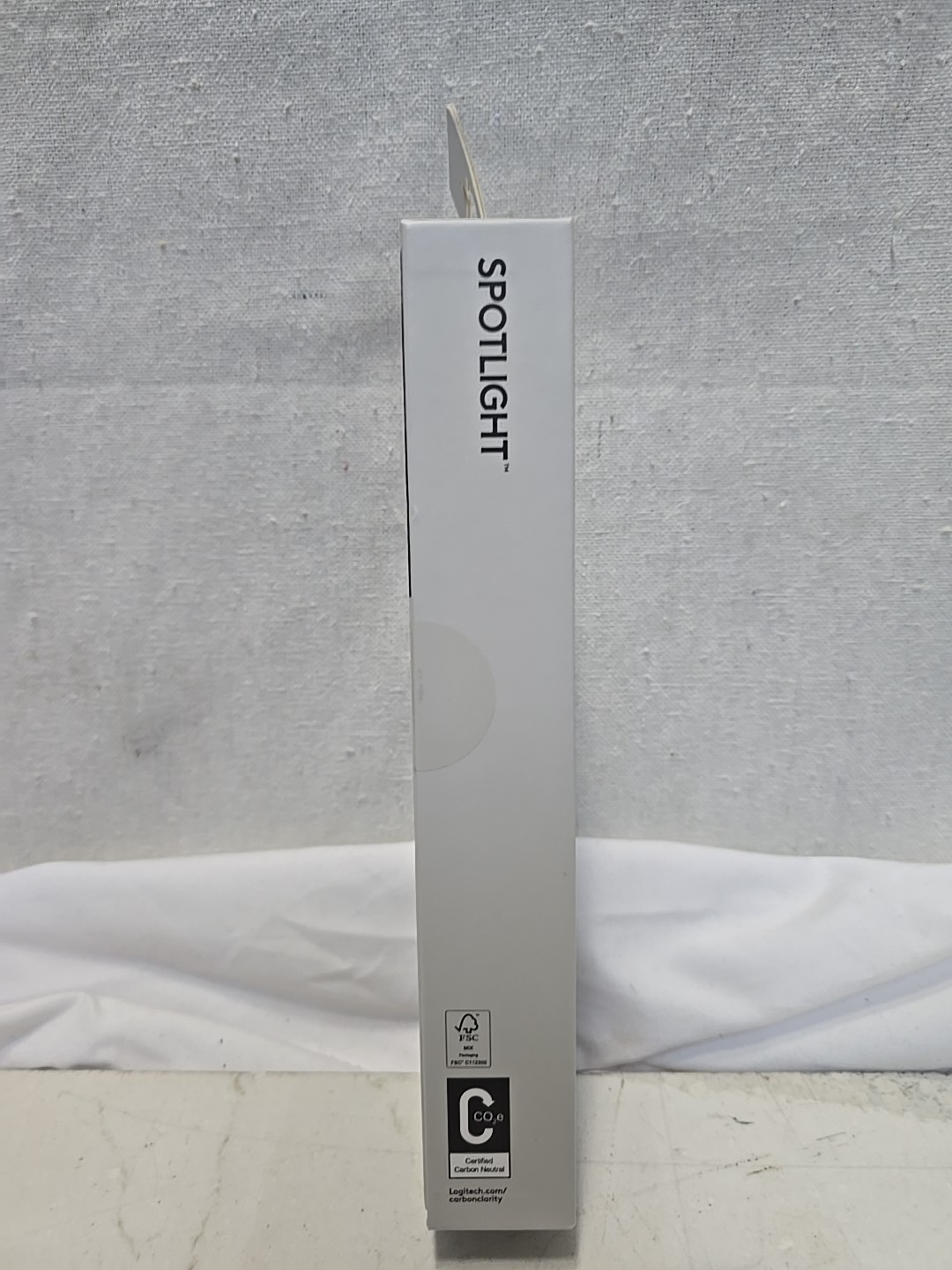 Logitech Spotlight 910-004654 Wireless Presentation Remote Control with USB