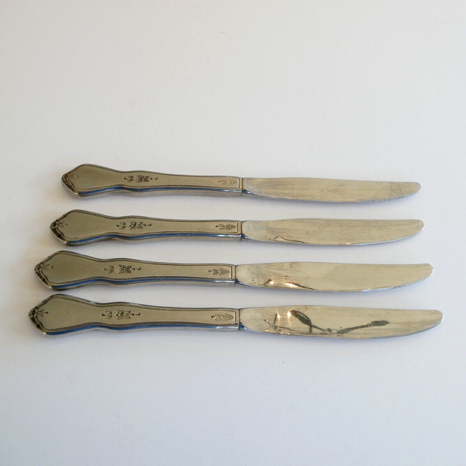 Oneida Morning Blossom Stainless Flatware Lot of 4 Table Knives Knife